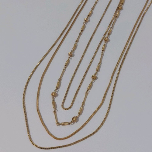 Set of stainless steel gold-plated unisex chains like new