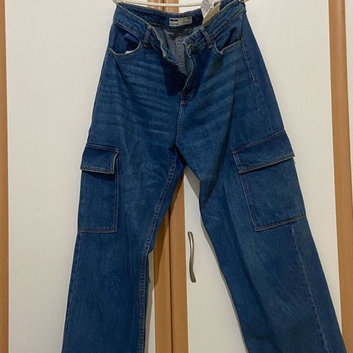 Bershka Cargo Jeans like new women's size 36 blue