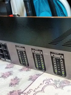 DBX Driverack PX Audio Processor like new Compressor Limiter Gate