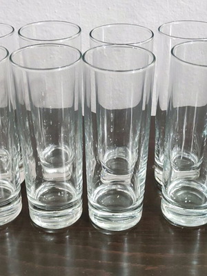 Σετ 8 ψηλά ποτήρια μεταχειρισμένα, ύψος 15,5 εκατοστά