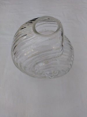Glass candlestick shell-shaped like new