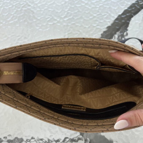 La tour Eiffel crossbody bag like new, black and beige