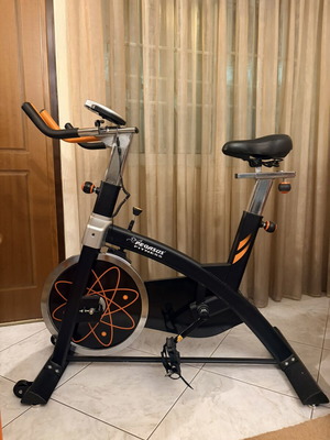 Pegasus JX-7038W Spin Bike like new