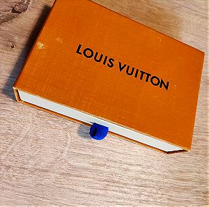 κουτί Louis Vuitton