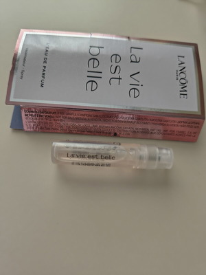 La Vie Est Belle Eau de Parfum sample 1.5 ml