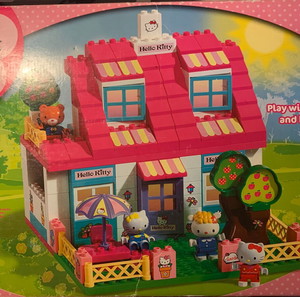 Androni Giocattoli UnicoPlus Hello Kitty House