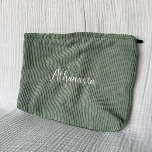 Makeup bag Athanasia in sage green ribbed corduroy pouch