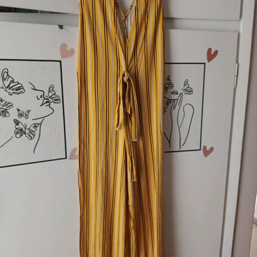 Pull&Bear one-piece jumpsuit size Medium like new