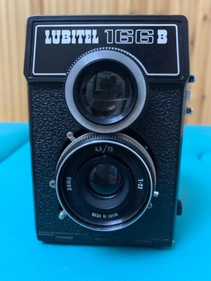 Lubitel 166B camera like new, vintage TLR Twin Lens Reflex