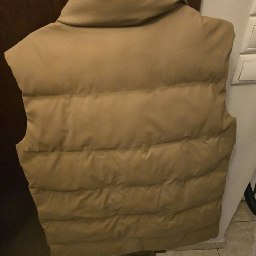 Vero Moda camel sleeveless jacket like new, size XL