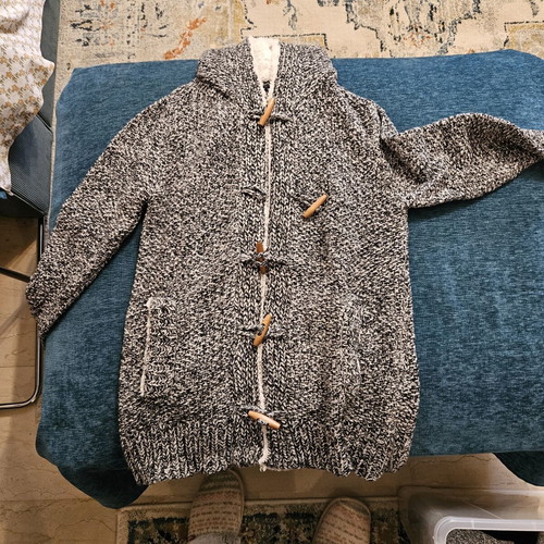 Knitted women's cardigan with hood and large buttons size L like new
