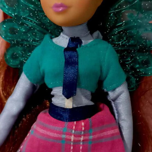 Winx Club Aisha Layla Fairy School doll like new with wings and authentic outfit