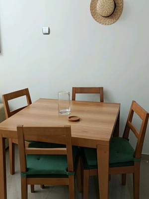 Neoset dining set used with extension and chairs with covers