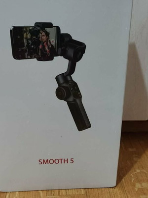 Zhiyun Smooth 5 Gimbal with 3-Axis Stabilizer and 25-Hour Battery Black