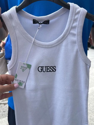 Guess sleeveless blouse size M new, white