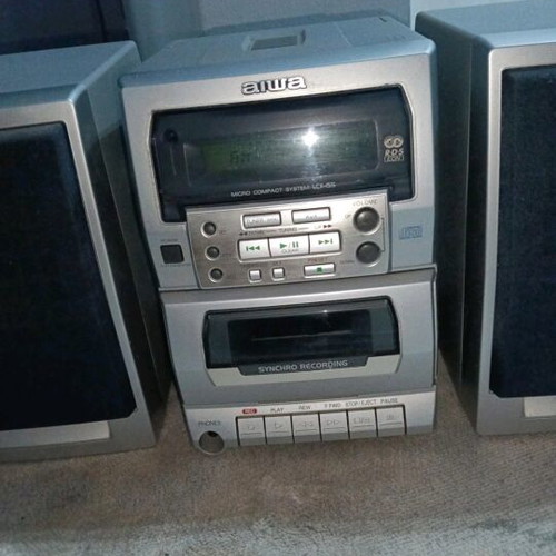 Aiwa LCX-155EZ stereo system used, vintage 90s, cassette, radio, CD not working