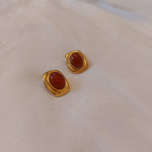 Vintage gold earrings with oval red ceramic stone like new