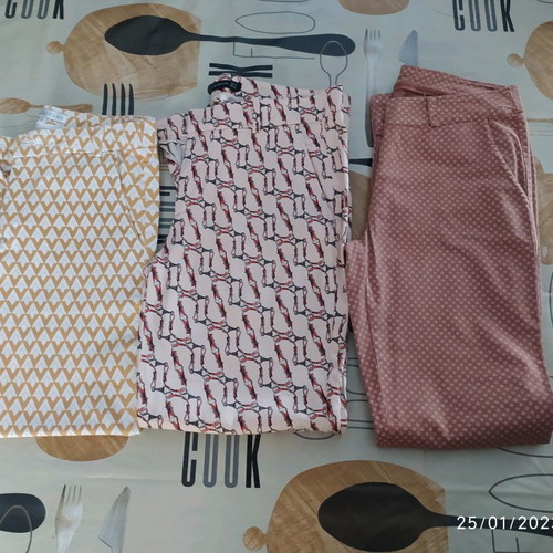 Women's spring pants used with modern designs