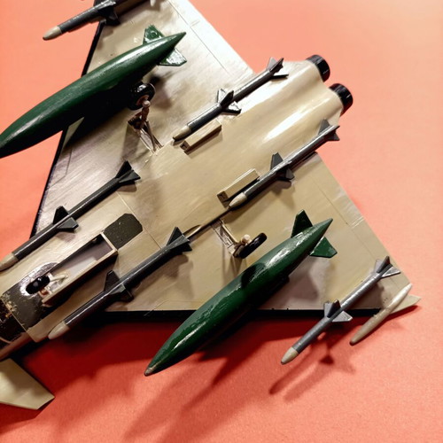 Plastic Eurofighter model 1/72 new, painted and armed