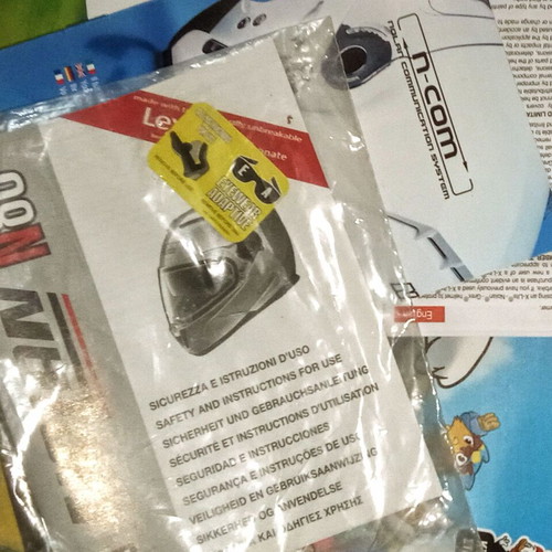 Nolan and Dainese used instructions for helmet and suit