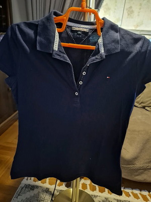Tommy Hilfiger women's blue polo shirt like new, short sleeve