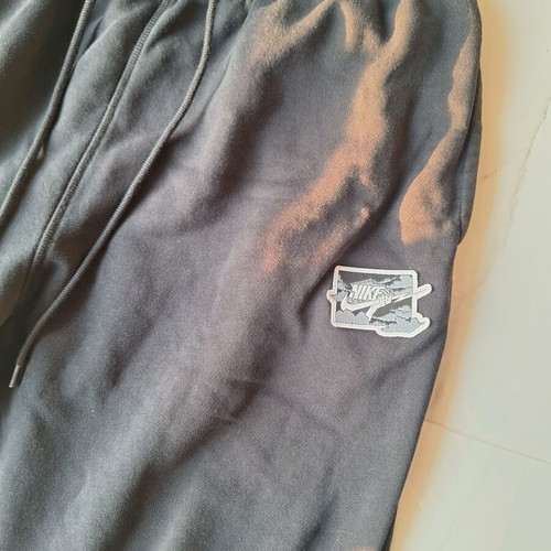 Nike men's black tracksuit like new, size L