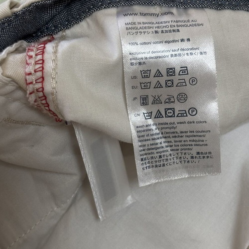 Tommy Hilfiger chino shorts beige, like new, size XS-S