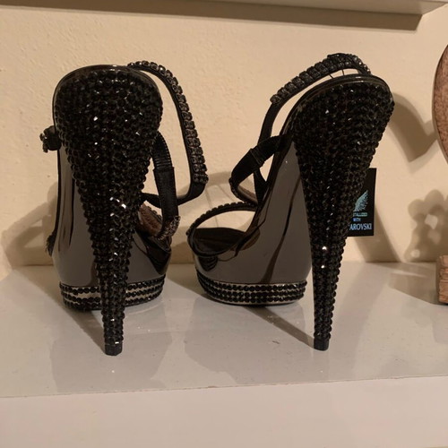 Artisti Romani sandals with black Swarovski, new, size 37