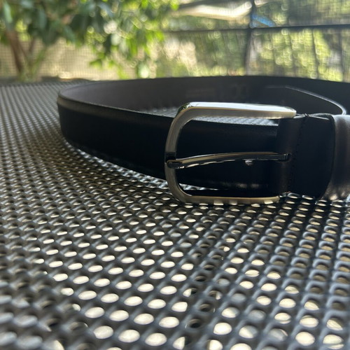 Leather belt black like new, size 100