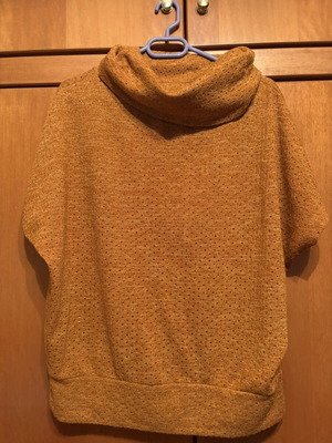Turtleneck sweater like new, orange, size L-XL