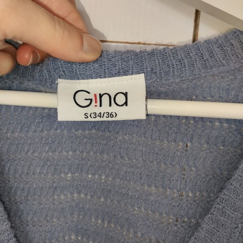 Gina knitted cardigan like new, small medium, blue purple