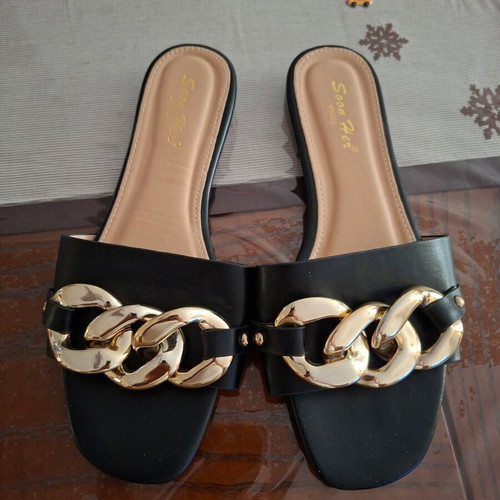 Flat sandals size 39, black