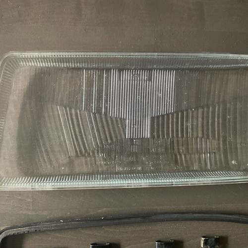 Audi 80 B3 1986-1991 front right headlight glass used HELLA