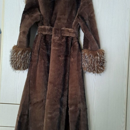Fur coat brown new ecological quality one size