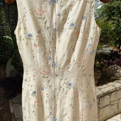 Ann Taylor silk dress new with embroidery in blue and pink shades