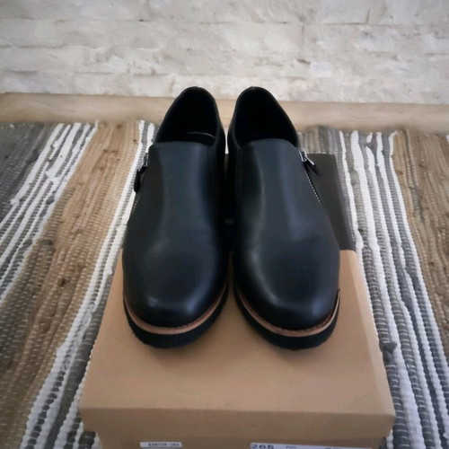 Black women's shoes KARINA 265 size 39 like new