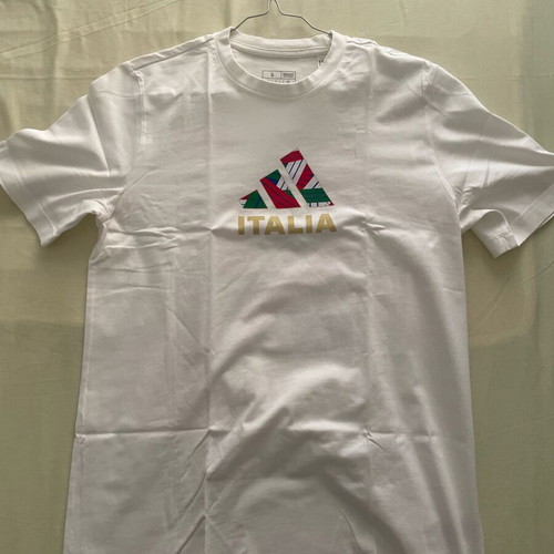 Adidas Italian theme shirt new, size Small, long fit