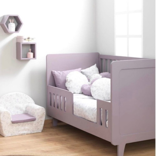 HRA Hippy Lilac Crib and Changing Table like new