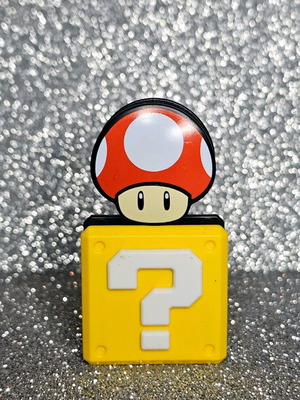 Super Mario Kinder Joy Super Mushroom highlighter without paper 2024-25