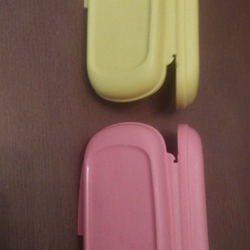 Tupperware Disney Princess plastic containers like new, set of 2
