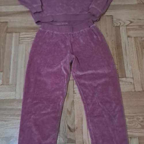 Girls' velour tracksuit set like new, dusty pink, size 12 small fit