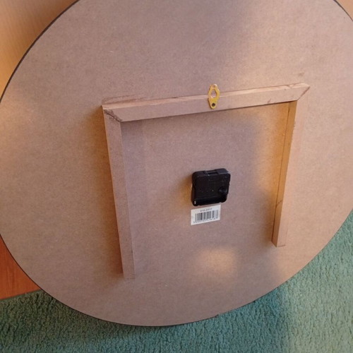 Wall clock used, 60cm diameter, analog