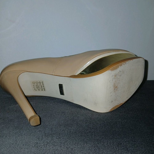 Buffalo double-layer leather patent platform pumps 12cm like new