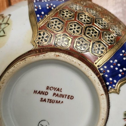 Satsuma bowl handmade decorative like new