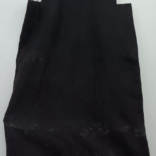 Collectible wool dress used with simple collar