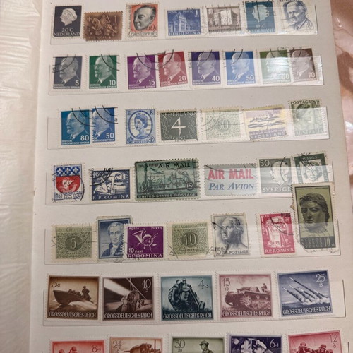 Collectible stamps like new, various values