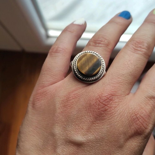 Ring with round tiger's eye stone like new, silver 950