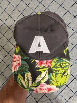 Hat with flowers used, black, one size