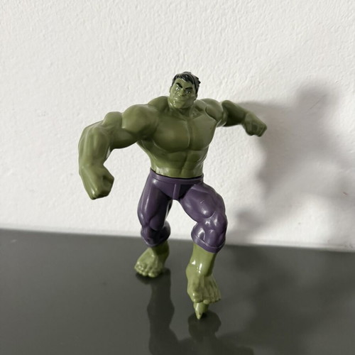 Hulk collectible figure