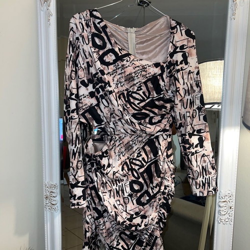WECOSS dress new, black, size Large fitting medium